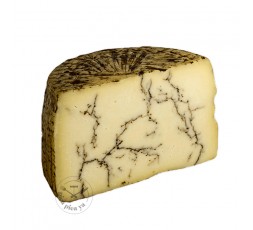 Moliterno cheese with Tartufo